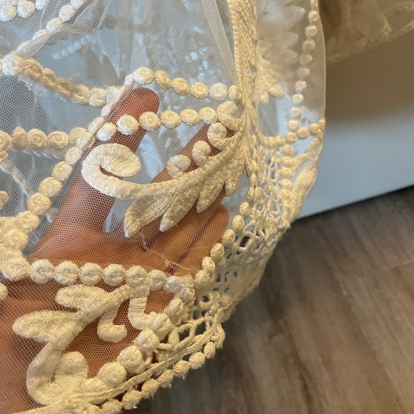 Rue De Seine Gaia Wedding Dress - Picture 12 of 13